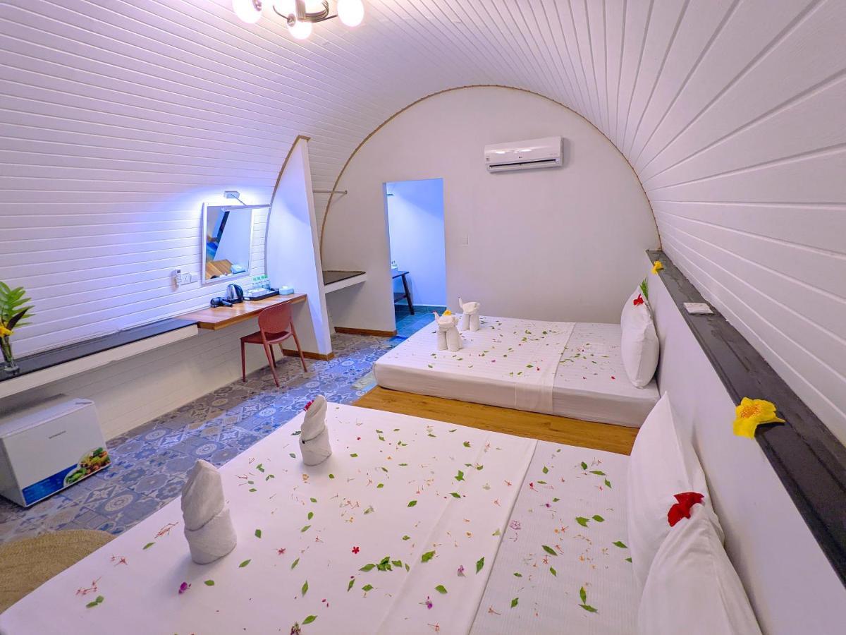 Tube Resort By Ehm Koh Rong Sanloem Exteriör bild